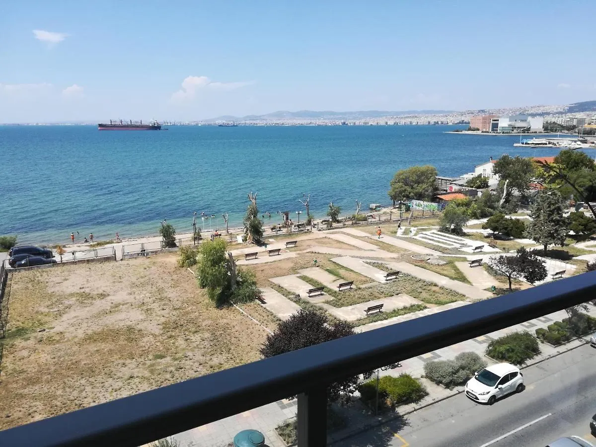 Seafront Family Apartment & Free Parking, The Cruiseflat Thessaloniki Griechenland